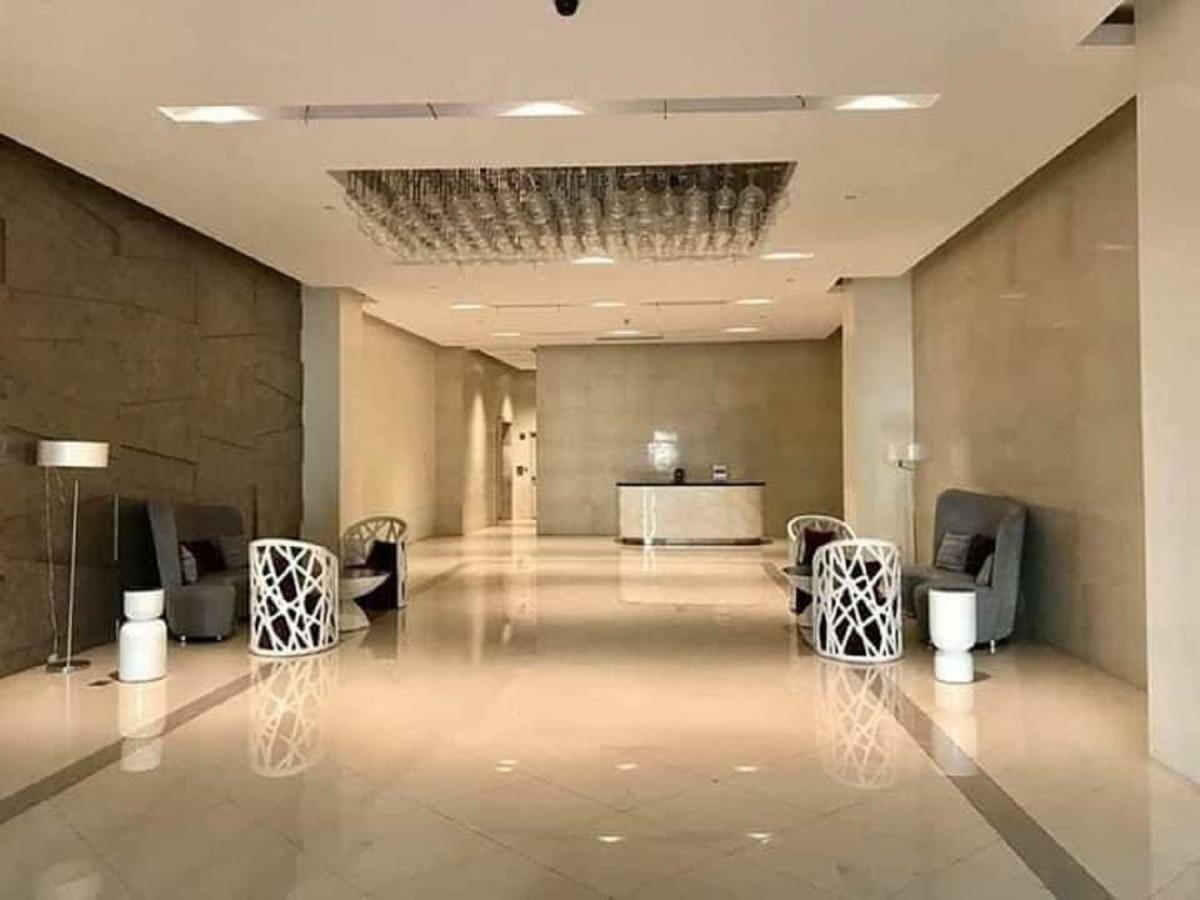 Cubao Manhattanheights Unit 7Ef Tower B, 1Br مانيلا المظهر الخارجي الصورة